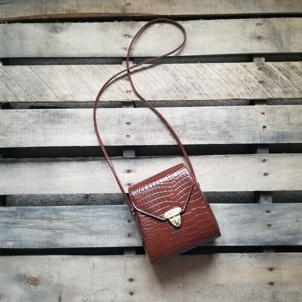 Cute Snakeskin Pleather Mini Bag